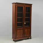 1385 7252 BOOK CABINET